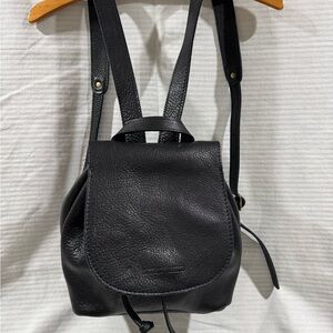 Portland Leather Black Pebbled Bucket Backpack